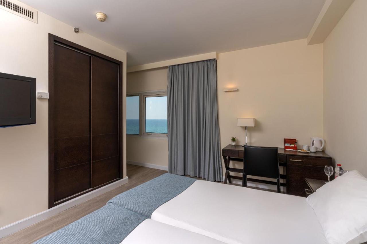 Hod Hasharon Luxury Apartment Herzelia Exterior foto